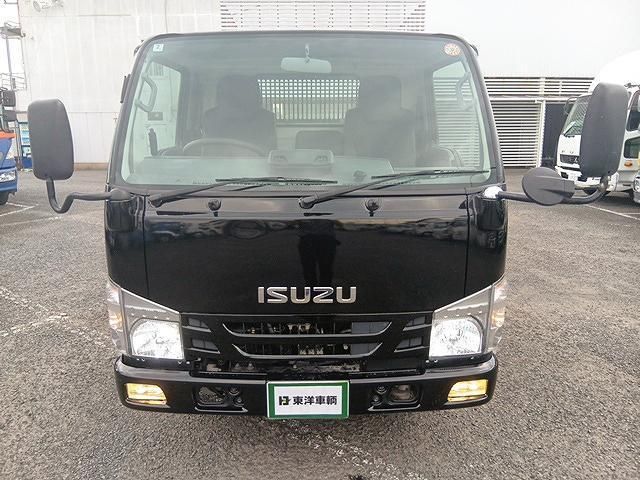 Isuzu ELF TRUCK 2020-01 8311097-1