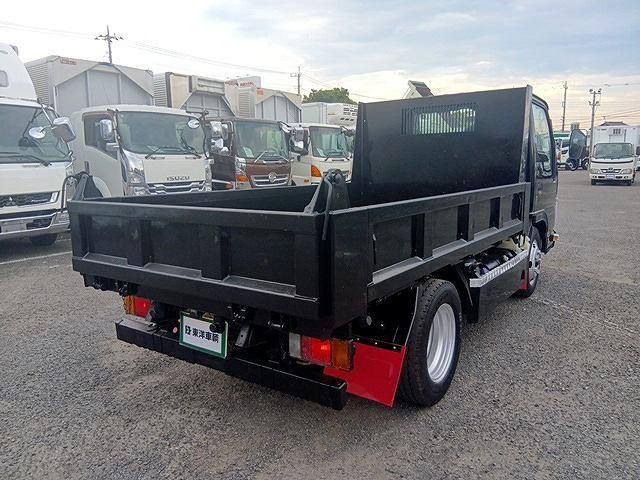 Isuzu ELF TRUCK 2020-01 8311097-3
