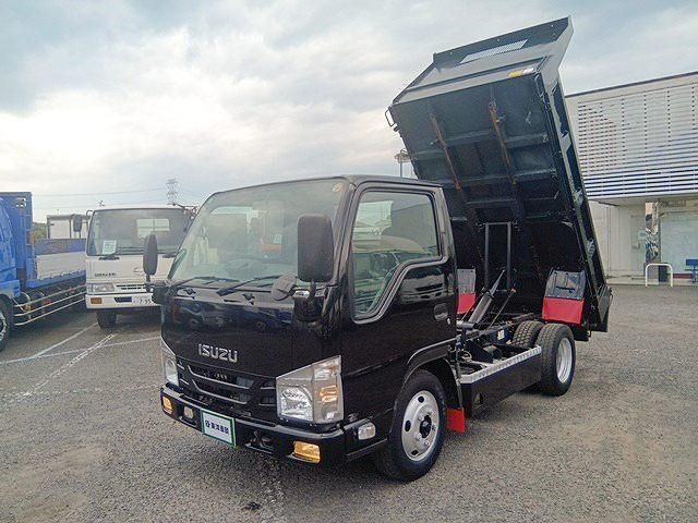 Isuzu ELF TRUCK 2020-01 8311097-6
