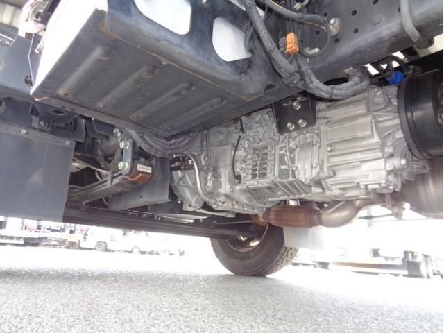 Isuzu ELF TRUCK 2020-05 8311092-13