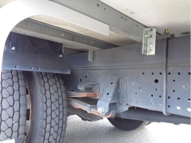 Isuzu ELF TRUCK 2020-05 8311092-14