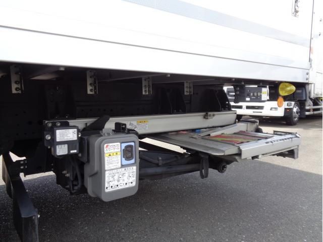 Isuzu ELF TRUCK 2020-05 8311092-19