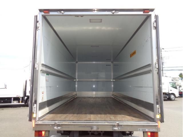 Isuzu ELF TRUCK 2020-05 8311092-4