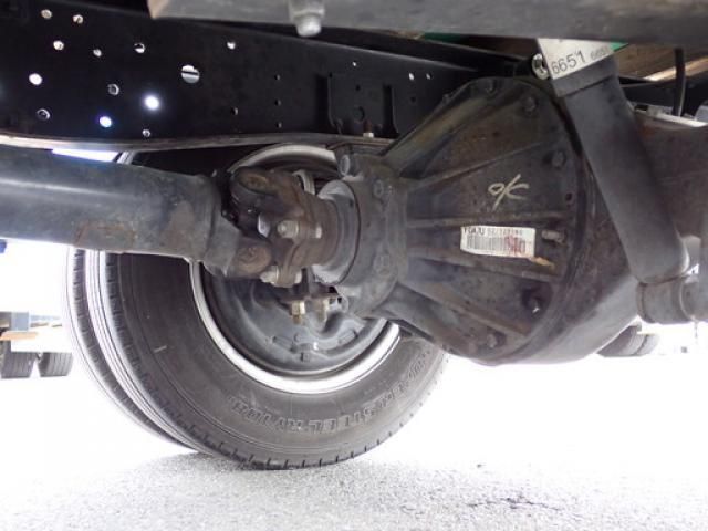 Isuzu ELF TRUCK 2016-03 8311096-15