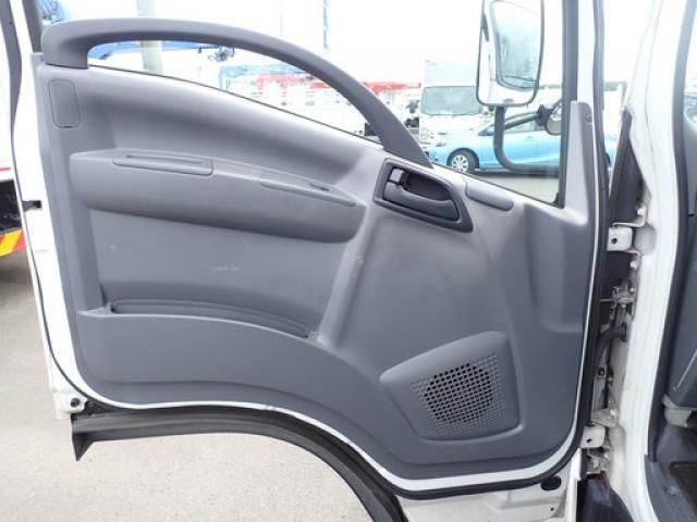 Isuzu ELF TRUCK 2016-03 8311096-24
