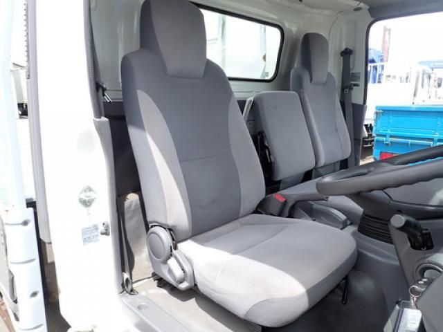Isuzu ELF TRUCK 2016-03 8311096-26