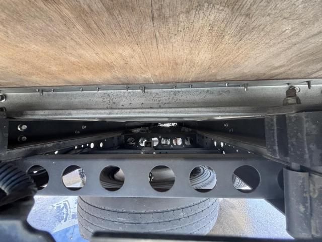 Isuzu ELF TRUCK 2016-10 8311100-23