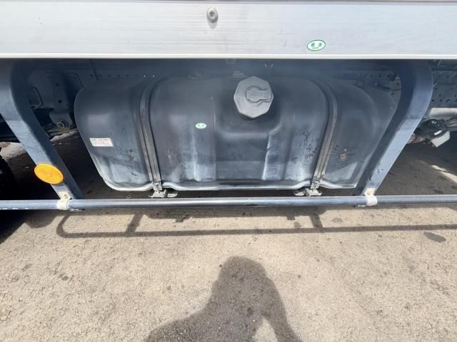 Isuzu ELF TRUCK 2016-10 8311100-29