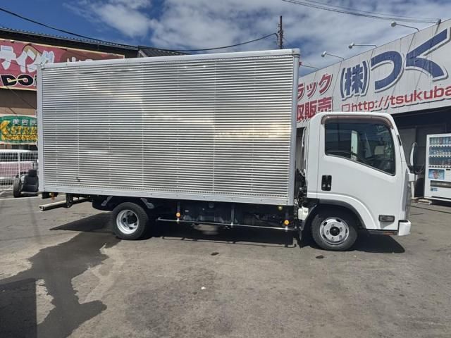 Isuzu ELF TRUCK 2016-10 8311100-3