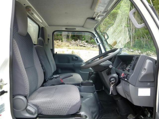 Isuzu ELF TRUCK 2020-03 8311090-26