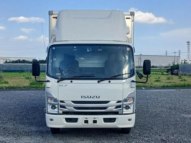 Isuzu ELF TRUCK 2023-02 8311089-1