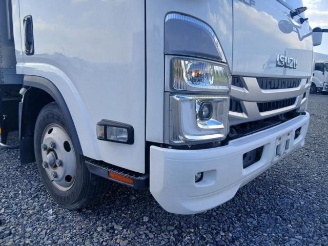 Isuzu ELF TRUCK 2023-02 8311089-8