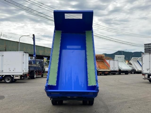 Isuzu ELF TRUCK 2025-03 8311087-9