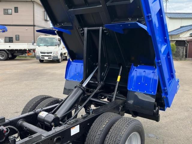 Isuzu ELF TRUCK 2025-03 8311087-12
