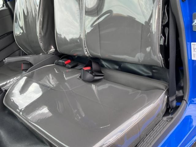 Isuzu ELF TRUCK 2025-03 8311087-19