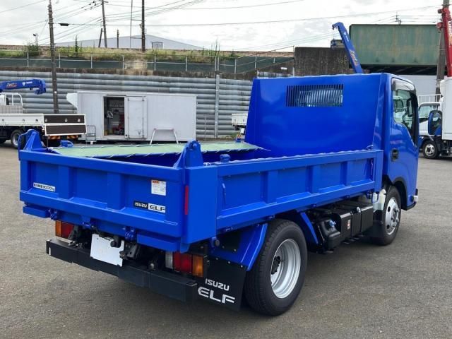 Isuzu ELF TRUCK 2025-03 8311087-2