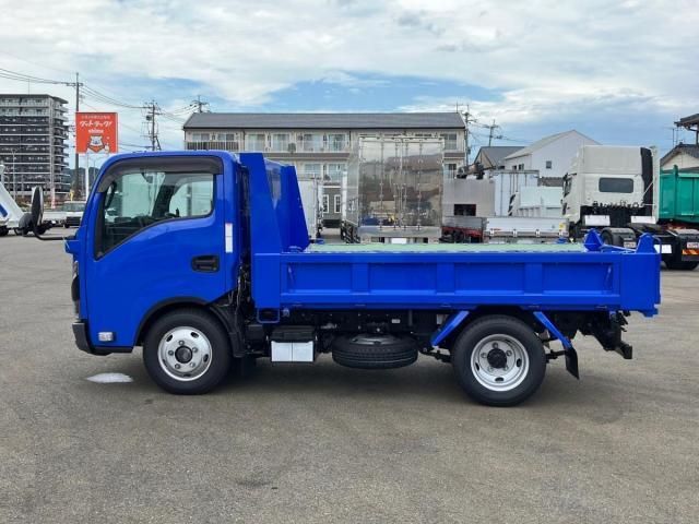 Isuzu ELF TRUCK 2025-03 8311087-6