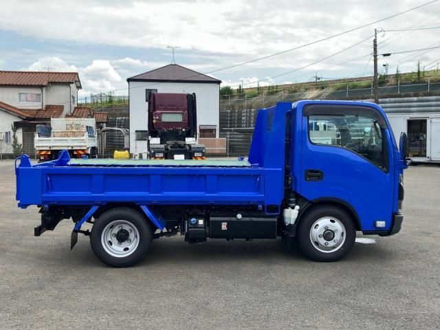 Isuzu ELF TRUCK 2025-03 8311087-7