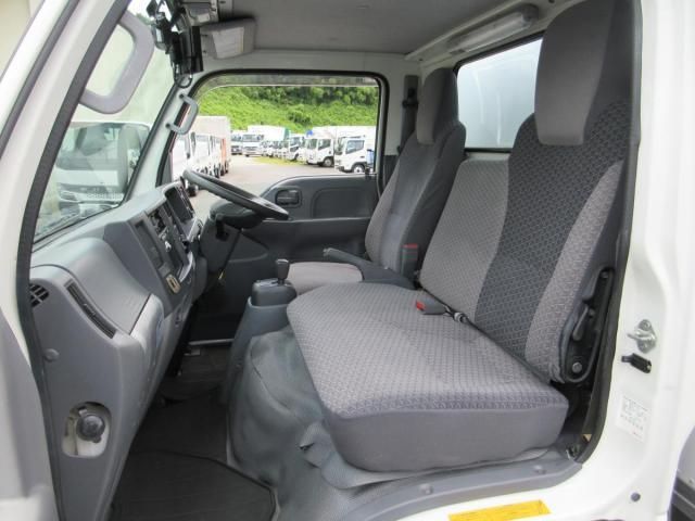 Isuzu ELF TRUCK 2018-02 8311104-15