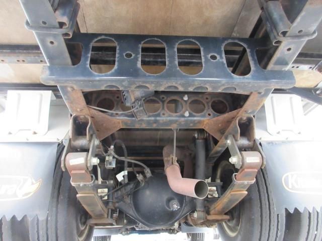 Isuzu ELF TRUCK 2018-02 8311104-27