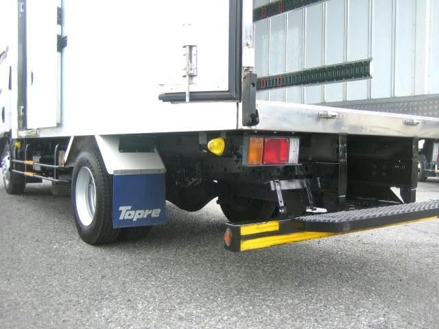 Isuzu ELF TRUCK 2019-02 8311095-15