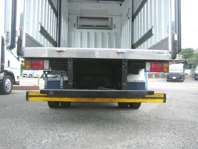 Isuzu ELF TRUCK 2019-02 8311095-18