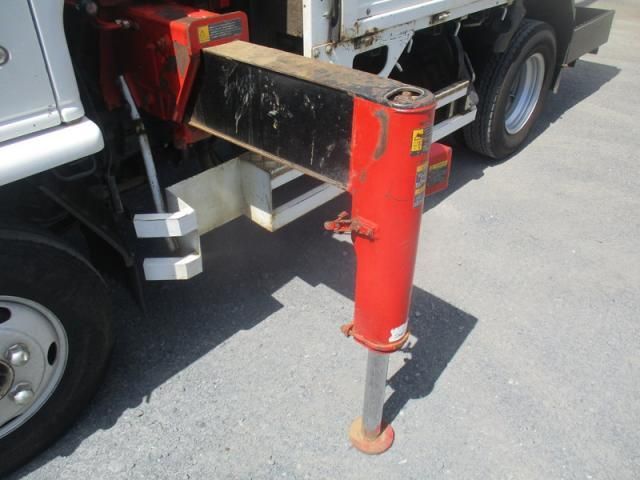 Isuzu ELF TRUCK 2000-02 8311103-8