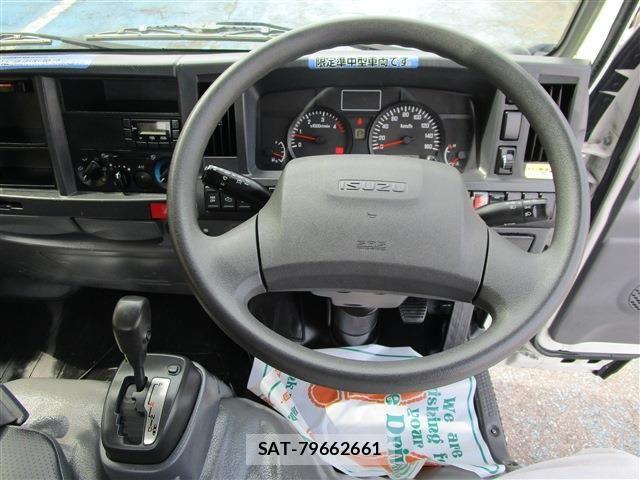 Isuzu ELF TRUCK 2019-06 8314310-9