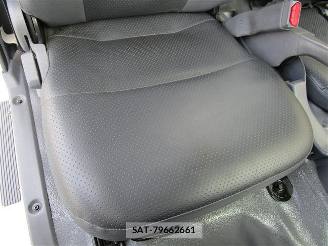 Isuzu ELF TRUCK 2019-06 8314310-15