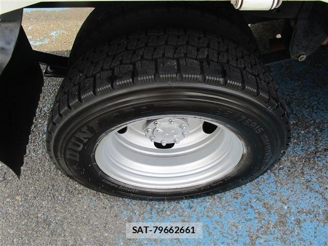 Isuzu ELF TRUCK 2019-06 8314310-19