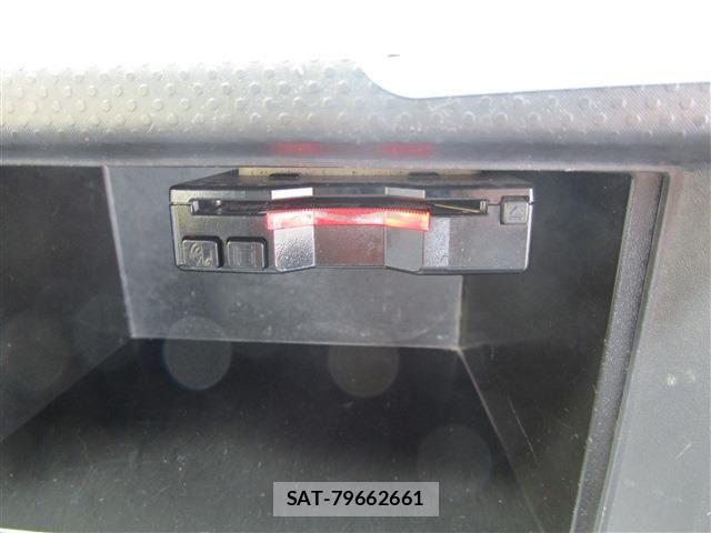 Isuzu ELF TRUCK 2019-06 8314310-24