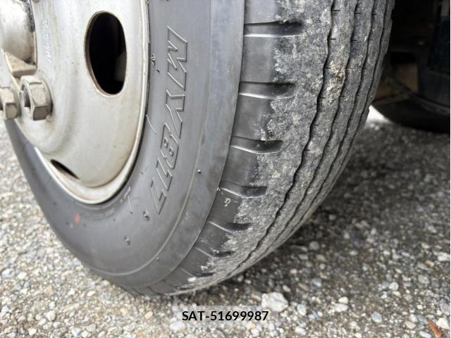 Isuzu ELF TRUCK 2005-03 8335707-10