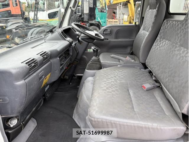 Isuzu ELF TRUCK 2005-03 8335707-19