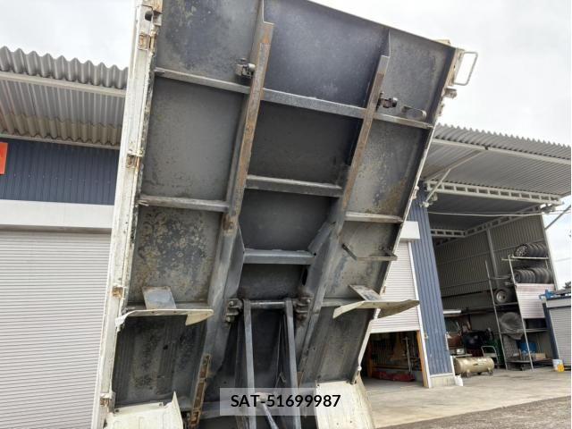 Isuzu ELF TRUCK 2005-03 8335707-26
