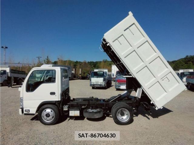 Isuzu ELF TRUCK 2009-11 8335693-12