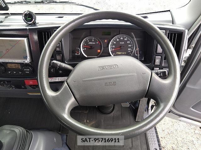 Isuzu ELF TRUCK 2008-06 8335686-11