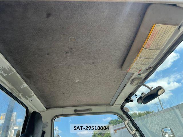 Isuzu ELF TRUCK 2007-04 8335716-13