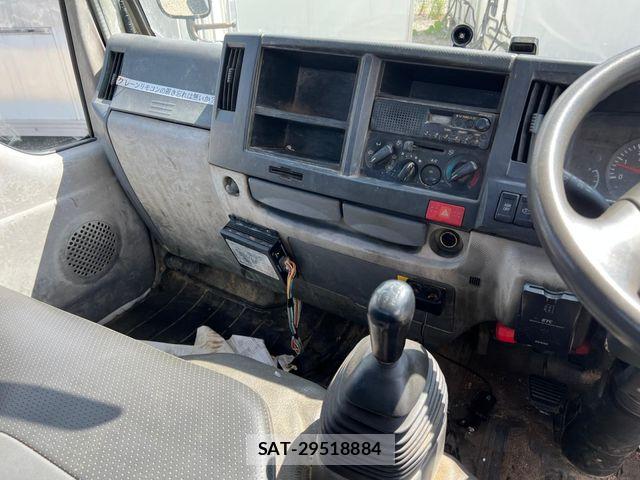 Isuzu ELF TRUCK 2007-04 8335716-5