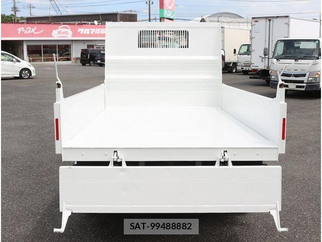 Isuzu ELF TRUCK 2011-05 8335703-11