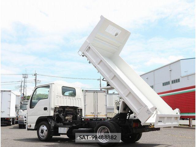 Isuzu ELF TRUCK 2011-05 8335703-18
