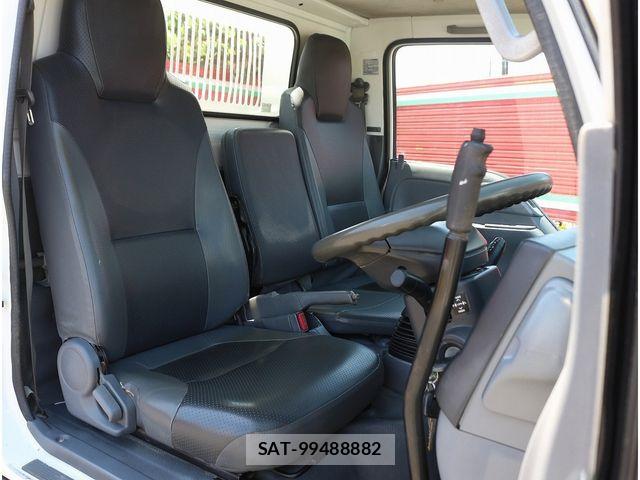 Isuzu ELF TRUCK 2011-05 8335703-22