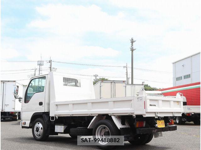Isuzu ELF TRUCK 2011-05 8335703-7