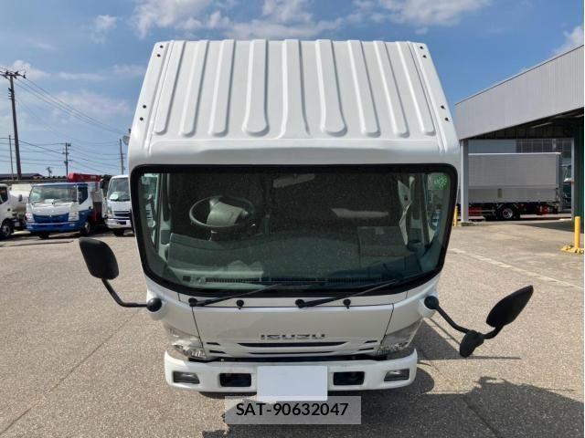 Isuzu ELF TRUCK 2018-02 8335700-20