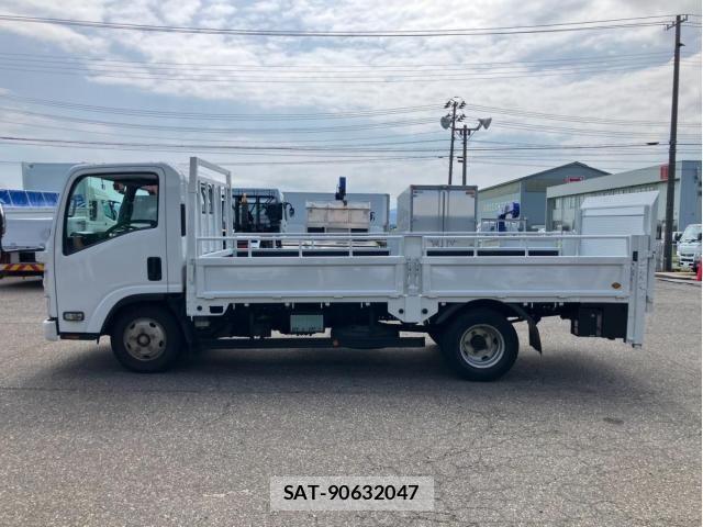 Isuzu ELF TRUCK 2018-02 8335700-4
