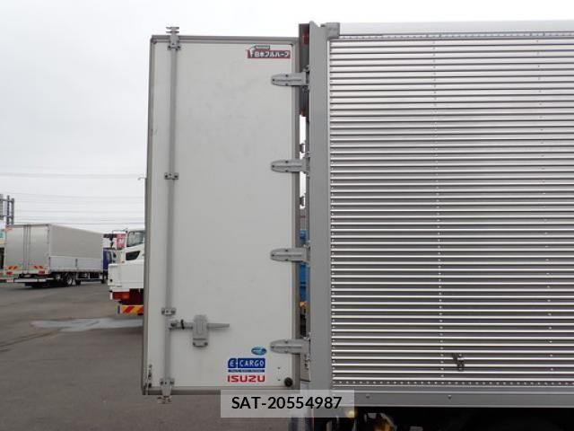 Isuzu ELF TRUCK 2023-09 8335683-16