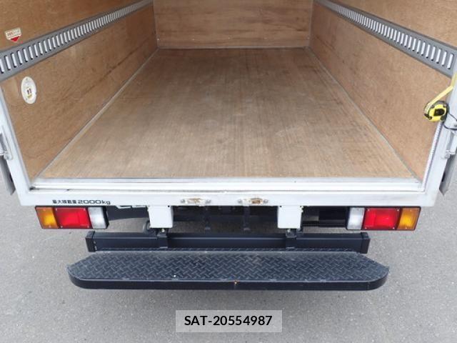 Isuzu ELF TRUCK 2023-09 8335683-21