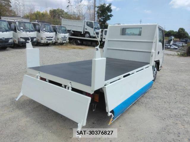 Isuzu ELF TRUCK 2013-11 8335696-14