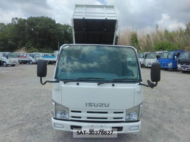 Isuzu ELF TRUCK 2013-11 8335696-17