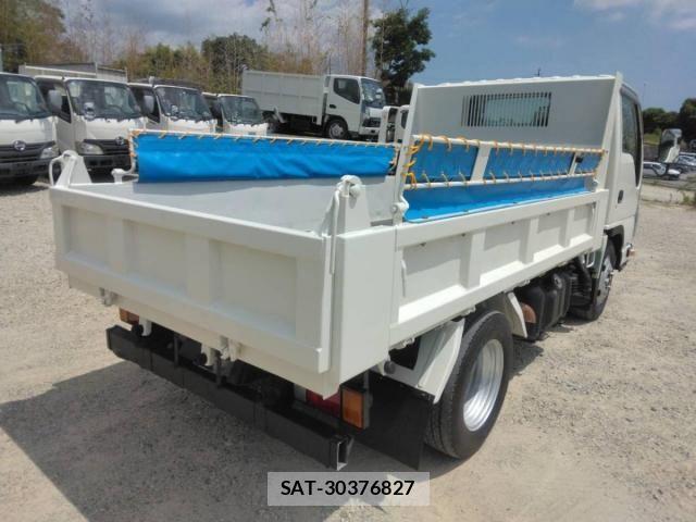 Isuzu ELF TRUCK 2013-11 8335696-7