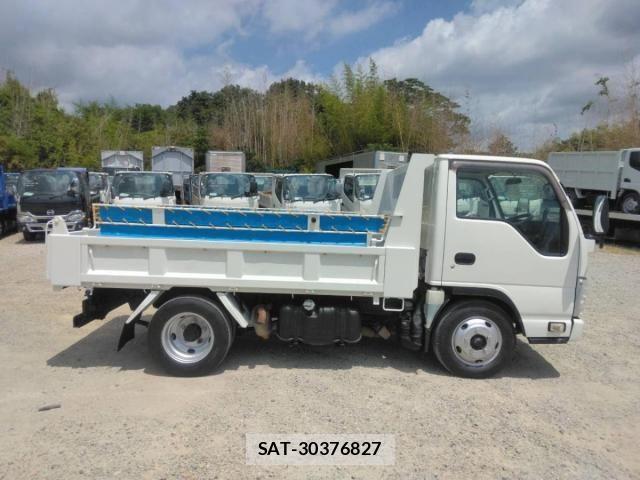 Isuzu ELF TRUCK 2013-11 8335696-8
